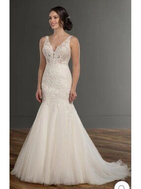 MARTINA LIANA Ivory Lace Beaded Wedding Dress Silk Lined Bridal Gown+2 Veils